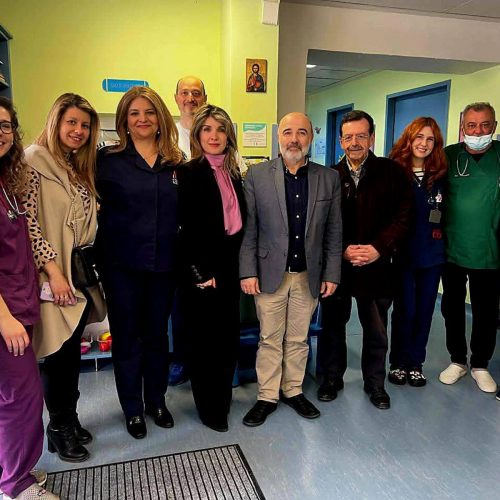 1b ΔΤ ΔΩΡΕΑ ΒΙΒΛΙΟΘΗΚΗΣ ΣΤΗΝ ΠΑΙΔΙΑΤΡΙΚΗ ΚΛΙΝΙΚΗ ΤΟΥ ΓΝ ΝΑΟΥΣΑΣ